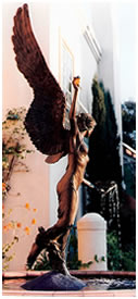 Reina De Los Angeles Bronze Satue